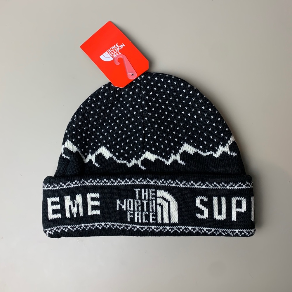 Supreme North Face Fold Beanie Black and White